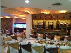 Restaurant BULEVARD > specific portughez > sali nunti, festivitati, meniul zilei, autoservire, Baia Mare, MM, m413_23.jpg